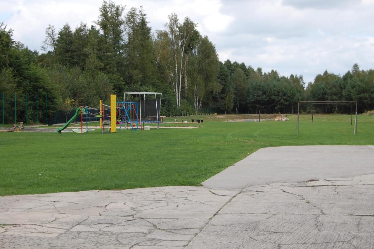 Sobienie JezioryWypoczynek Letnia Oaza别墅 外观 照片